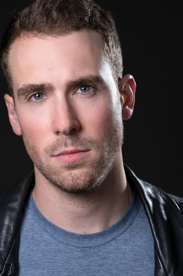 Matthew Shaw fotoğrafı