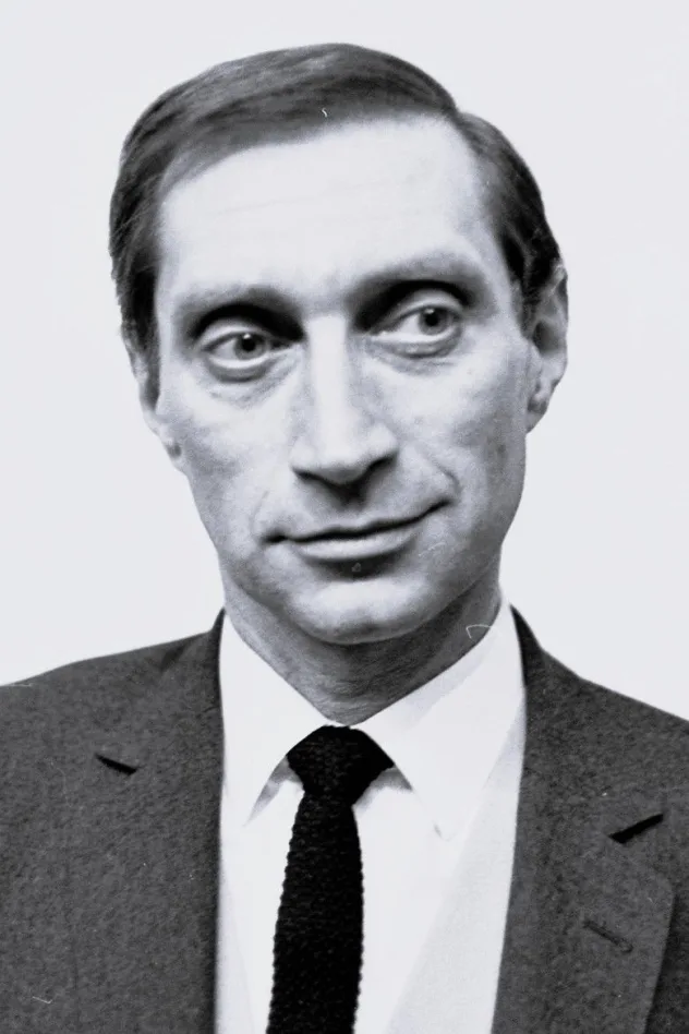 Vladek Sheybal fotoğrafı