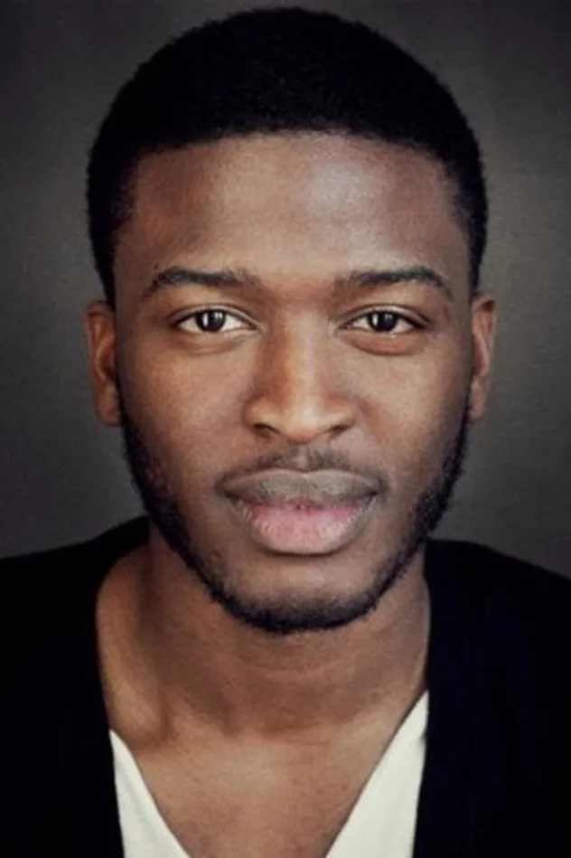 Zackary Momoh fotoğrafı