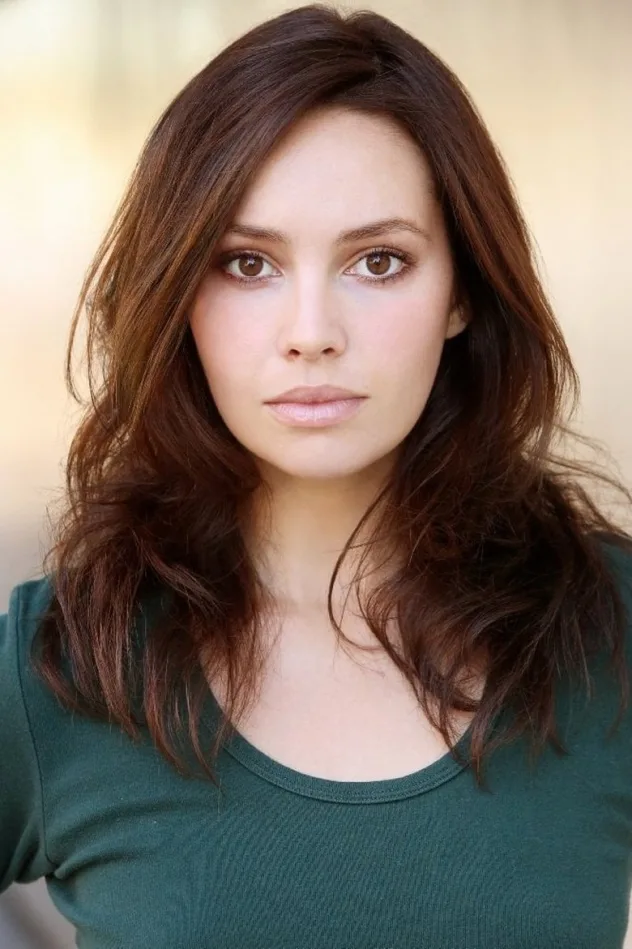 Emily O'Brien fotoğrafı