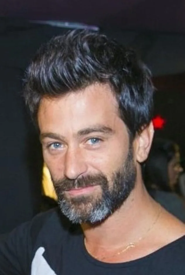 Yehuda Levi fotoğrafı