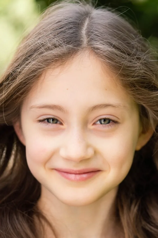 Mia McGovern Zaini fotoğrafı
