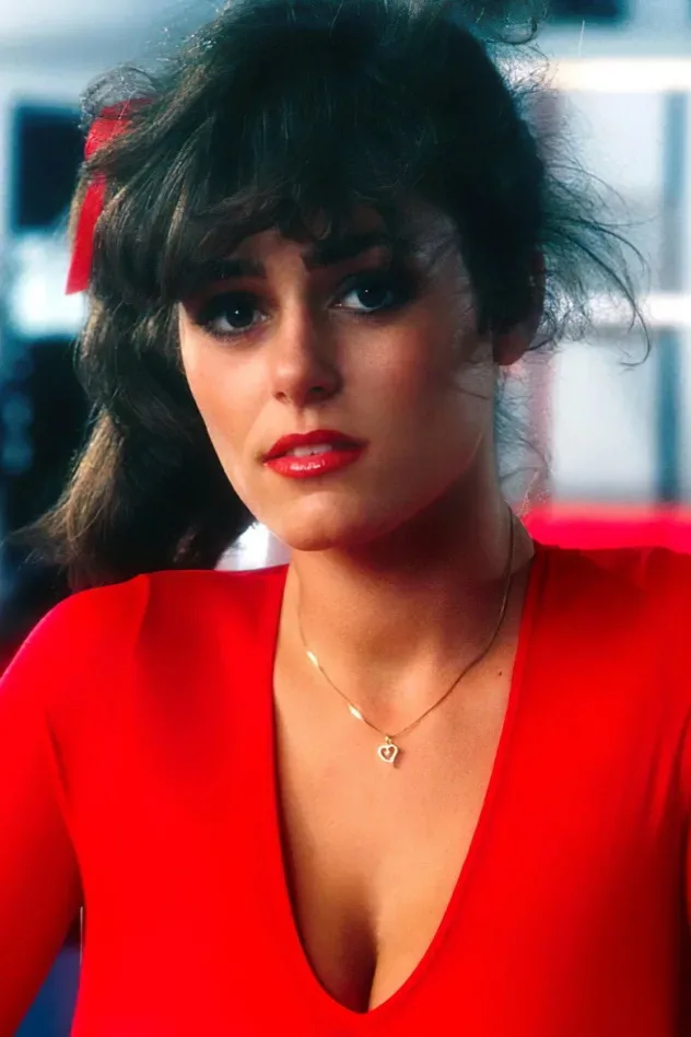 Karen Price için kapak görseli