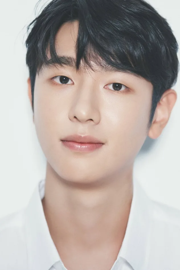 Lee Jung-jun fotoğrafı