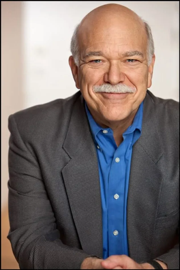 Scott Robertson fotoğrafı