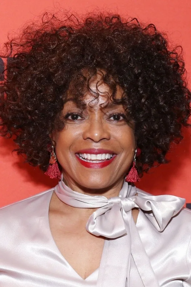 Denise Burse fotoğrafı