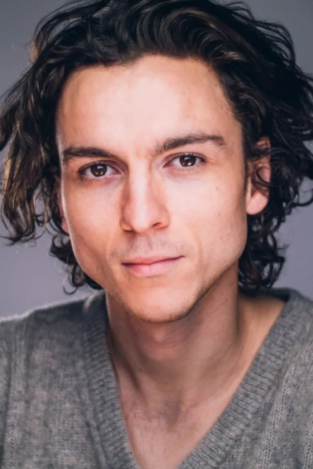 Milo Cawthorne fotoğrafı