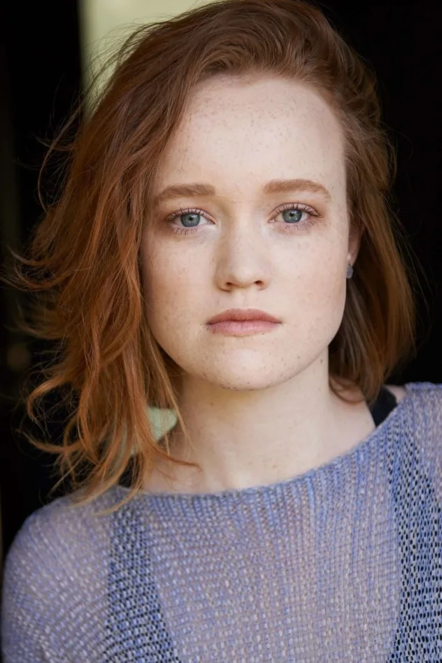Liv Hewson fotoğrafı