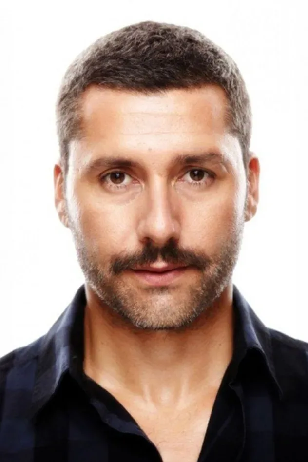 صورة الغلاف لـ Orhan Kılıç