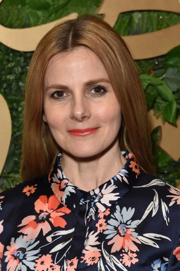 Louise Brealey fotoğrafı