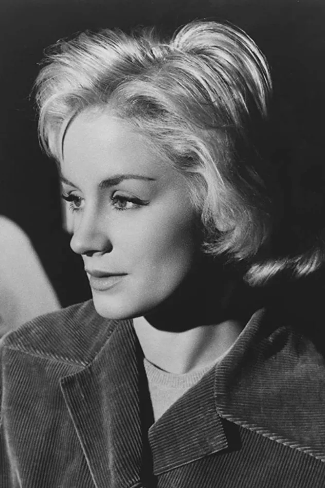 Mary Ure fotoğrafı