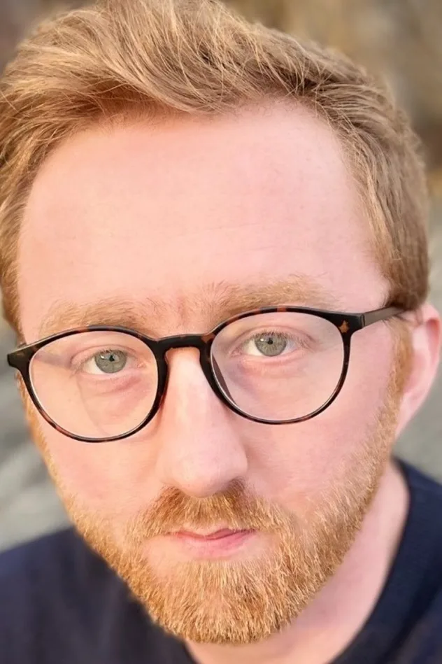 James Hosey fotoğrafı