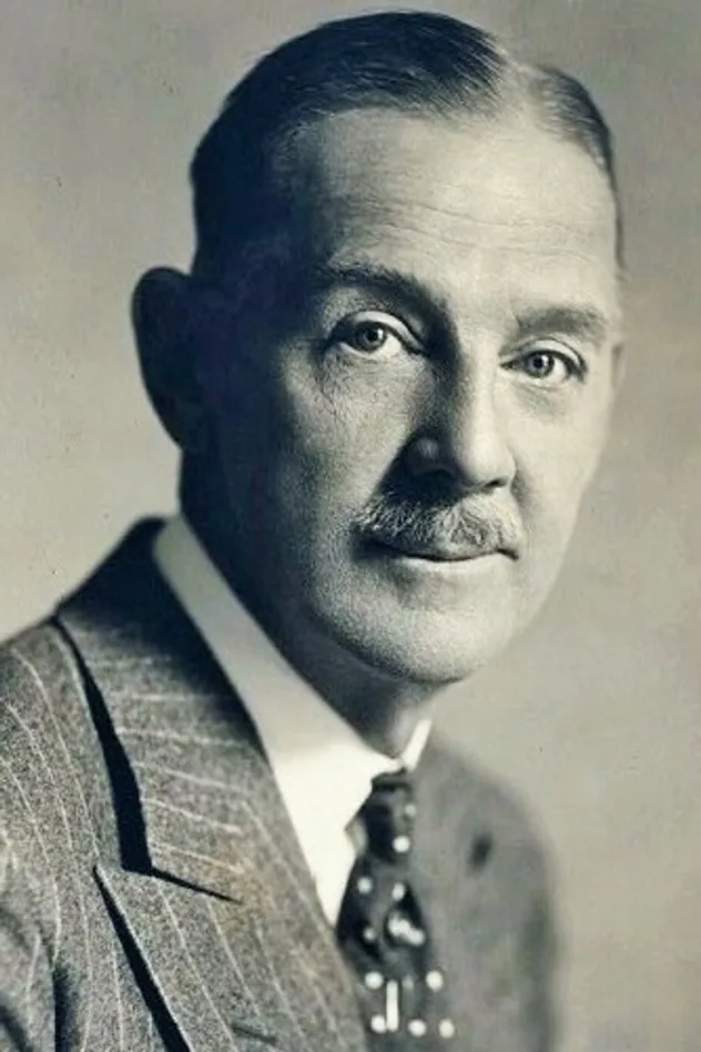 Edward Fielding fotoğrafı