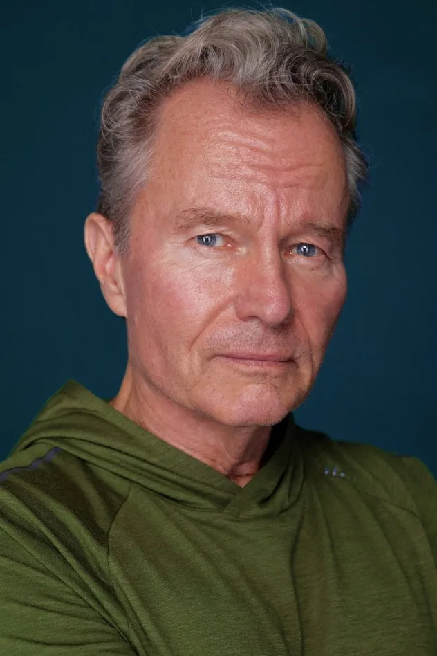 John Savage fotoğrafı