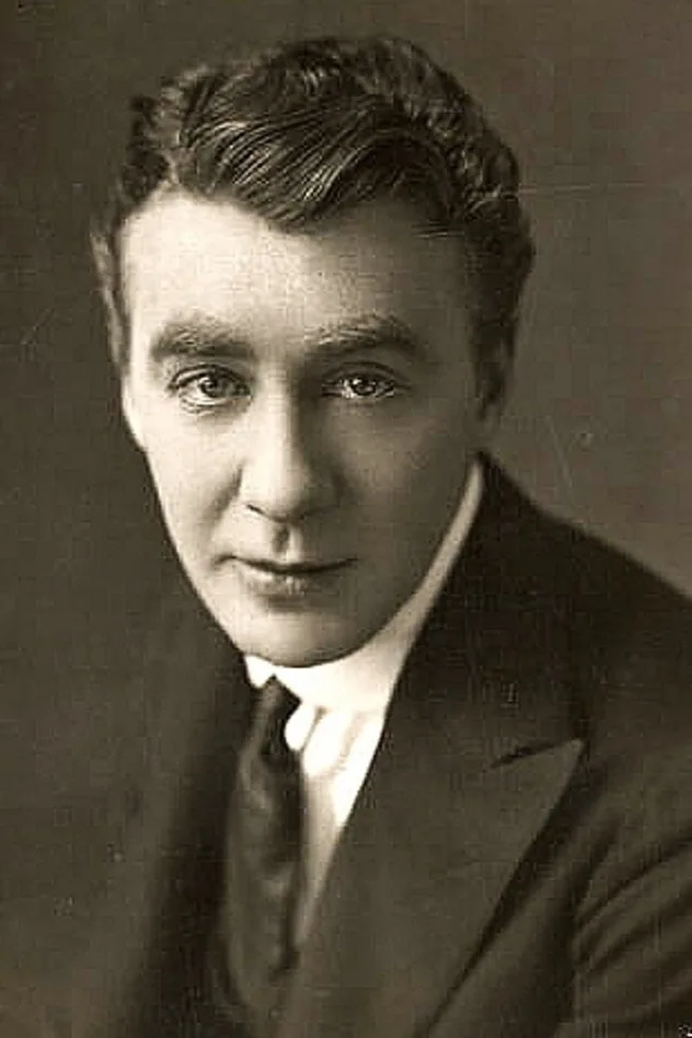 Tom Moore fotoğrafı