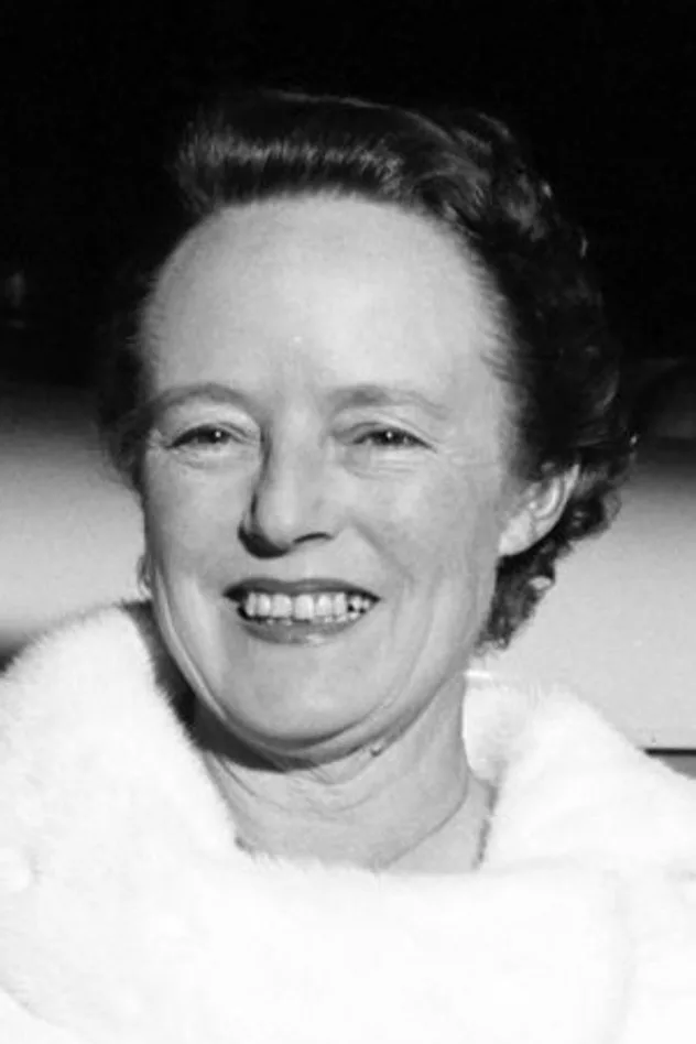 Alma Reville fotoğrafı