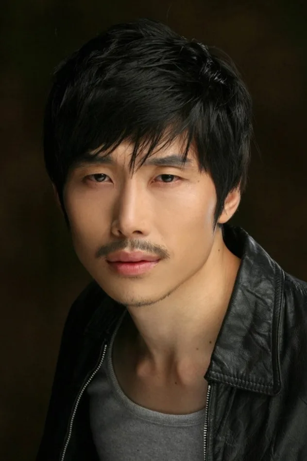 Son Hyeon-woo fotoğrafı