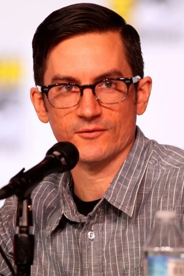 Bryan Konietzko fotoğrafı