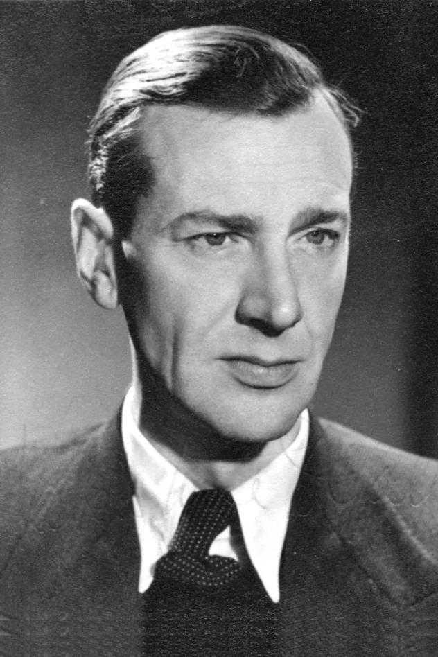 Valentine Dyall fotoğrafı
