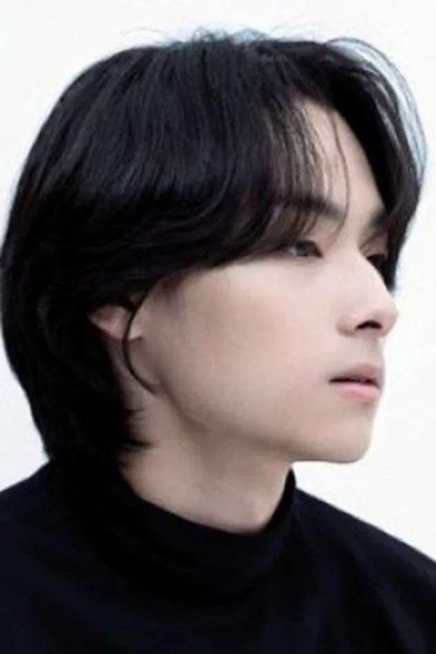 Lee Ye-hwan fotoğrafı