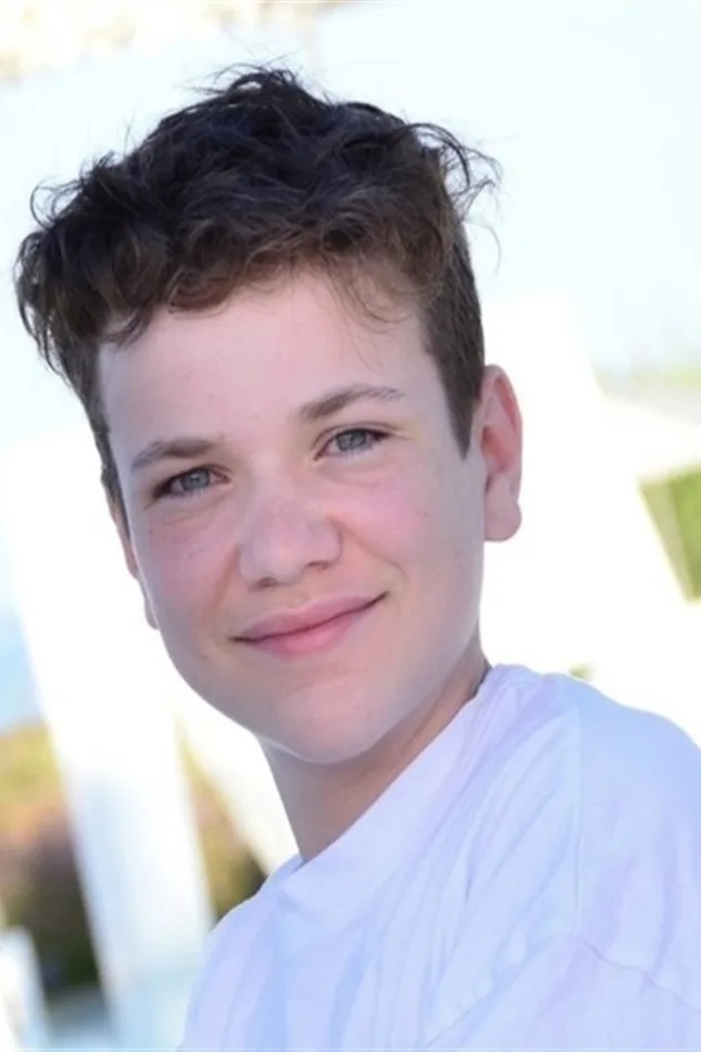Lucas Ebel fotoğrafı