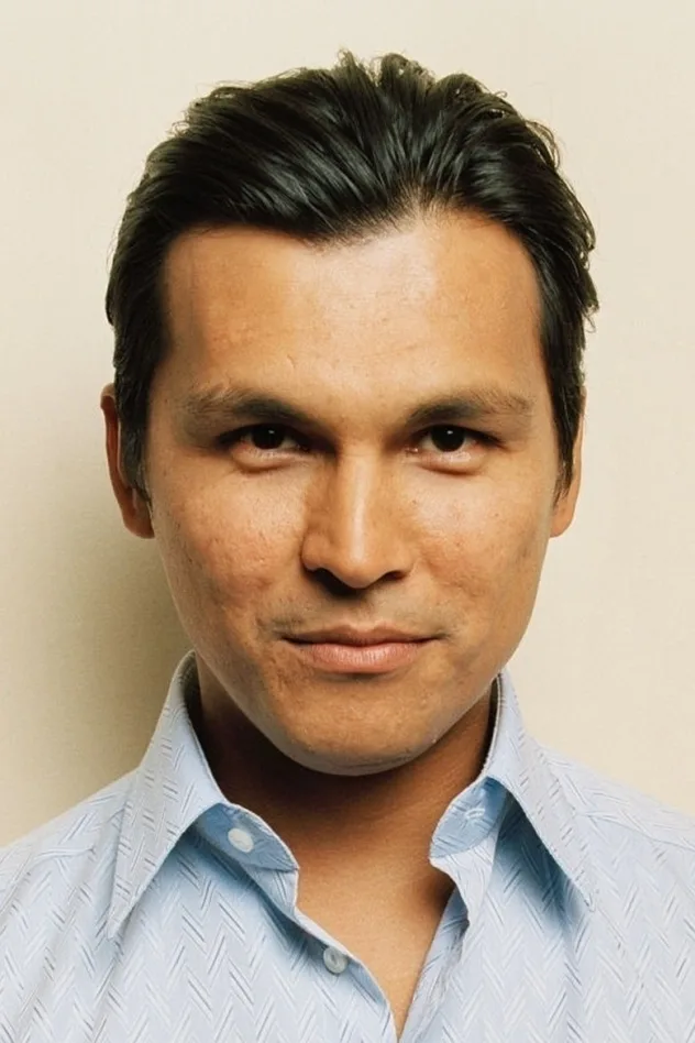Adam Beach fotoğrafı