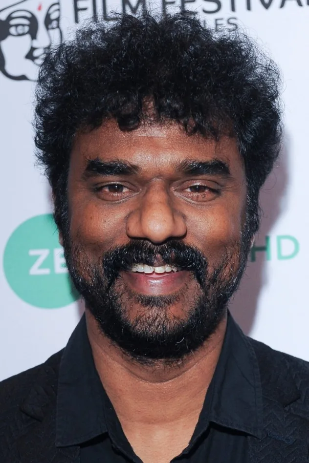 Dinesh Prabhakar fotoğrafı