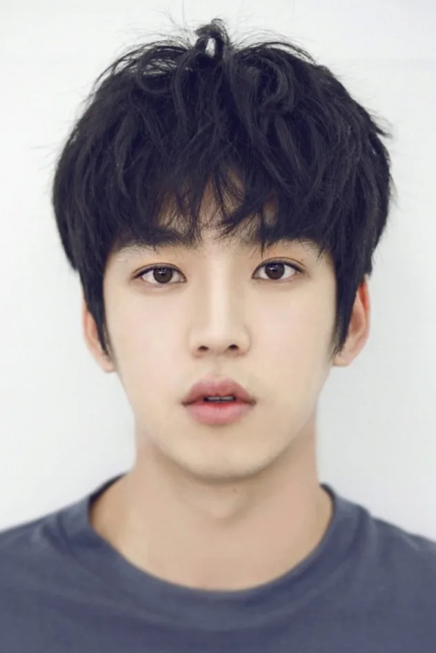 Kim Tae-hyung fotoğrafı