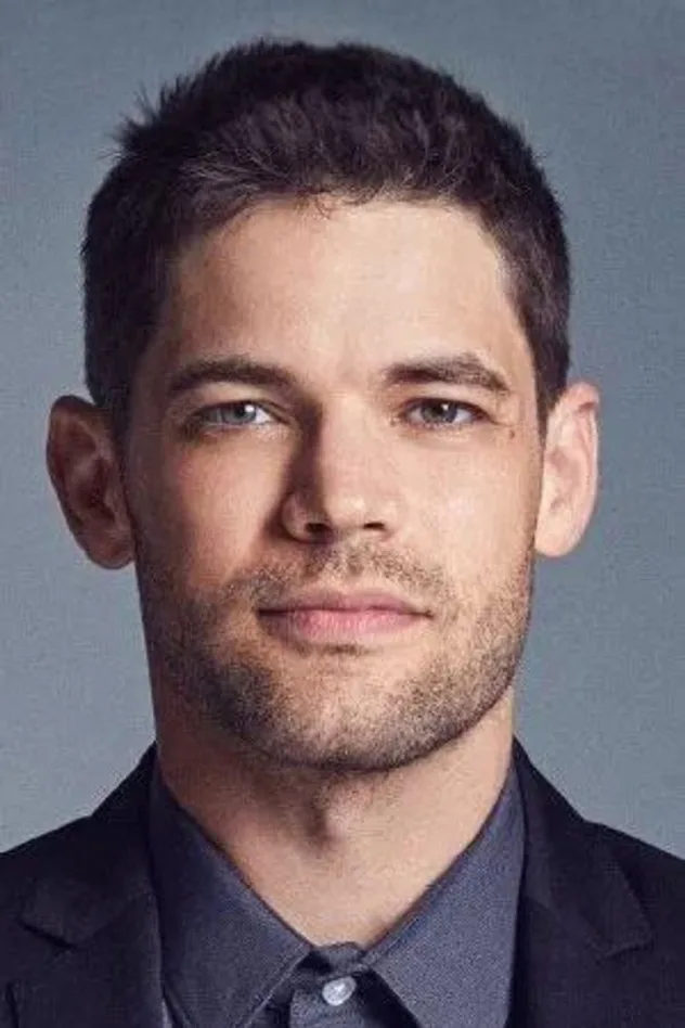 Jeremy Jordan fotoğrafı