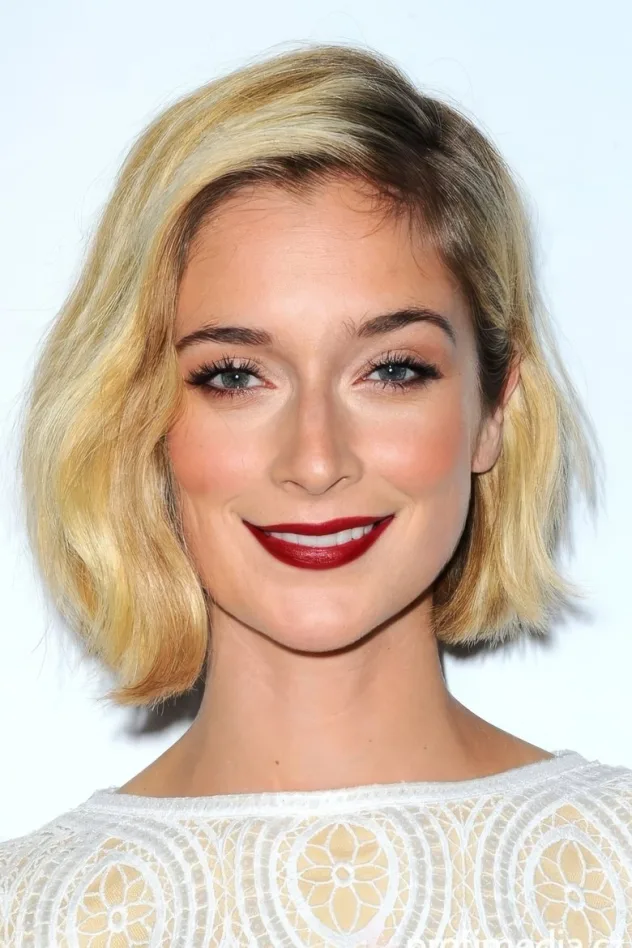 Caitlin FitzGerald fotoğrafı