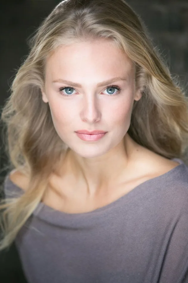 Clementine Nicholson fotoğrafı