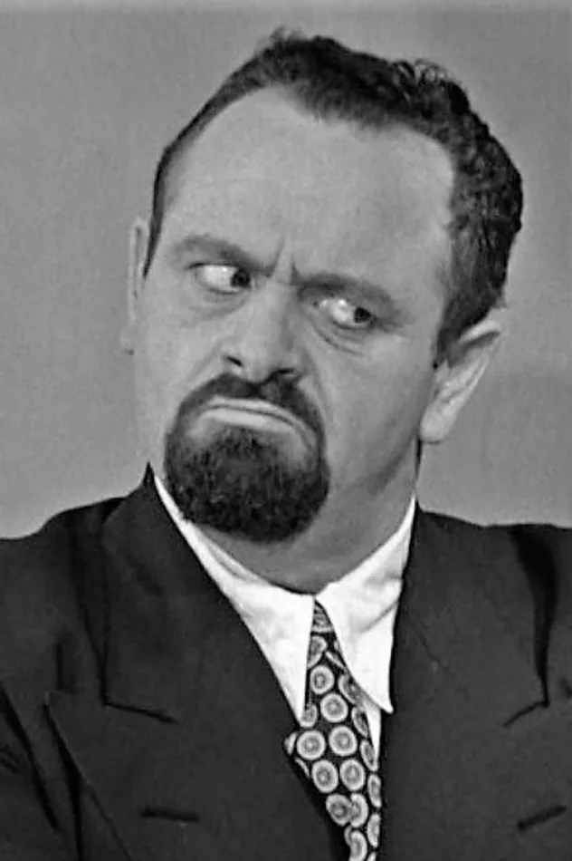 Louis Merrill fotoğrafı