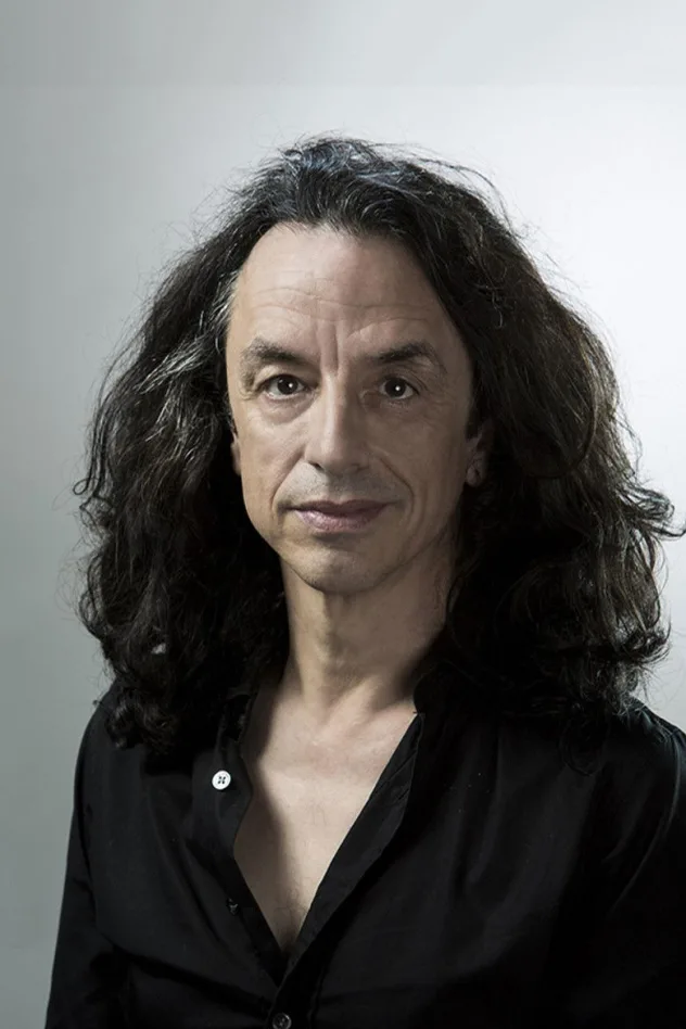 Paul Capsis fotoğrafı