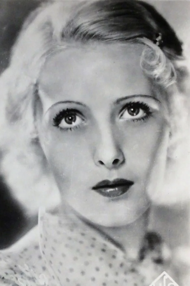 Madeleine Ozeray fotoğrafı
