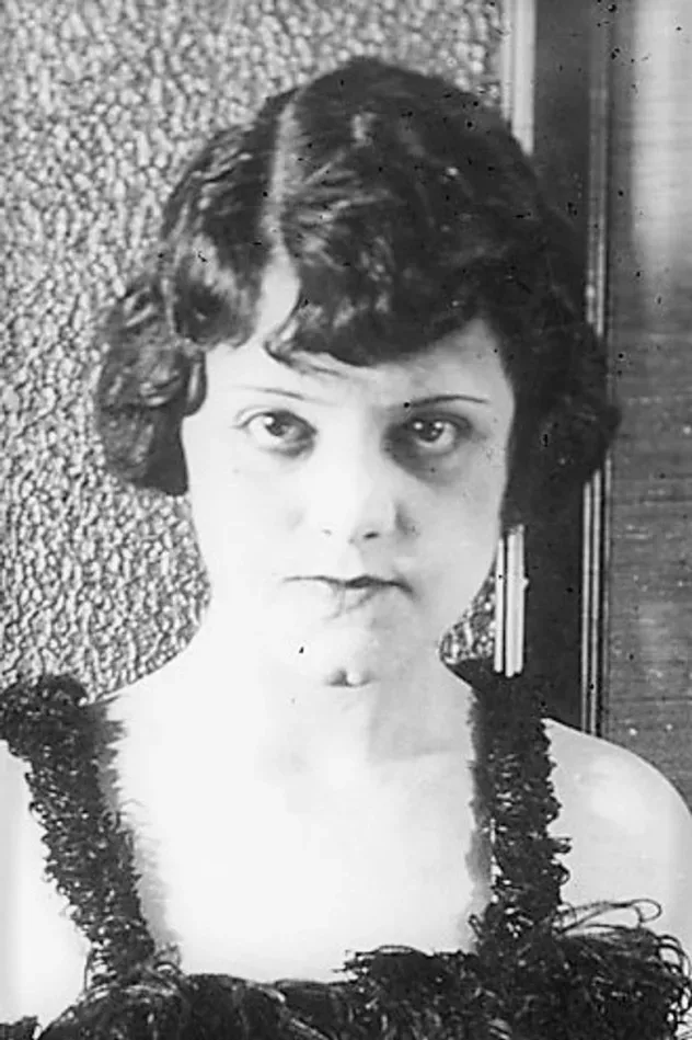 صورة الغلاف لـ Laura Anson