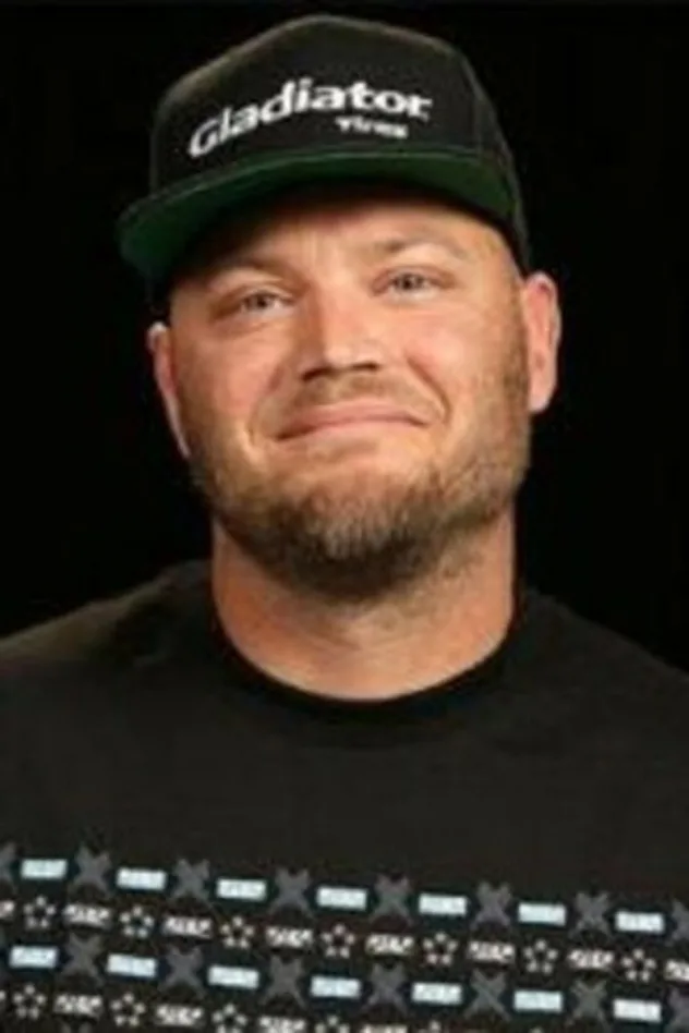 Burt Jenner fotoğrafı