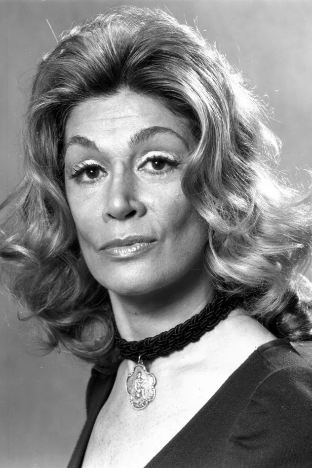 Sylvia Miles fotoğrafı