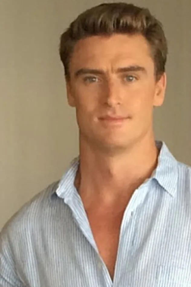 Christopher Bomford fotoğrafı