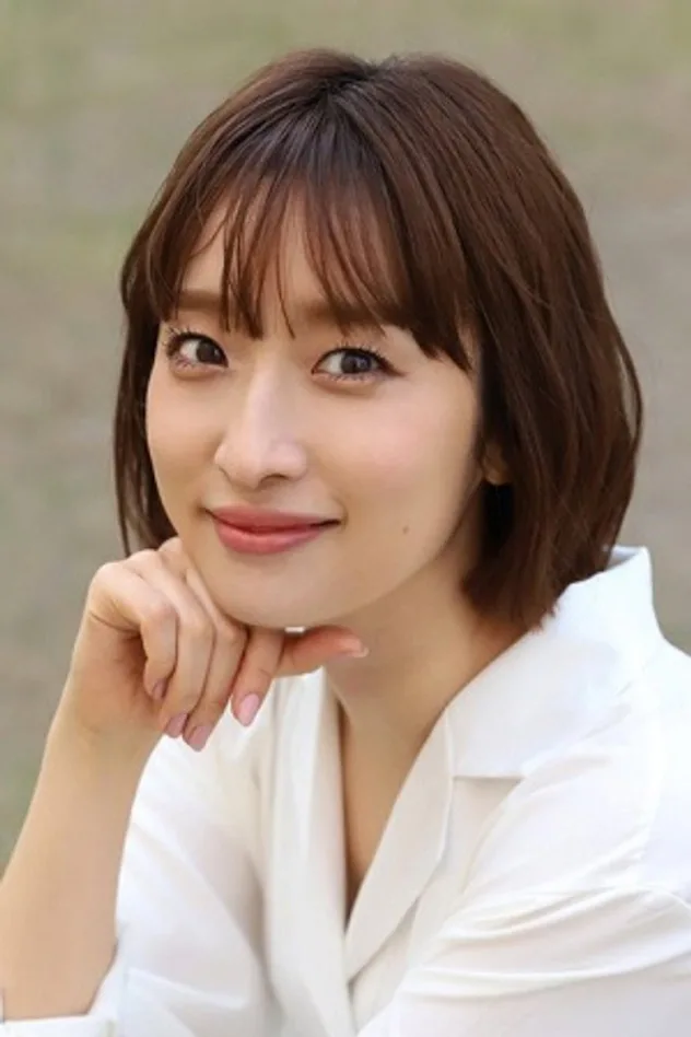 梅田彩佳 fotoğrafı