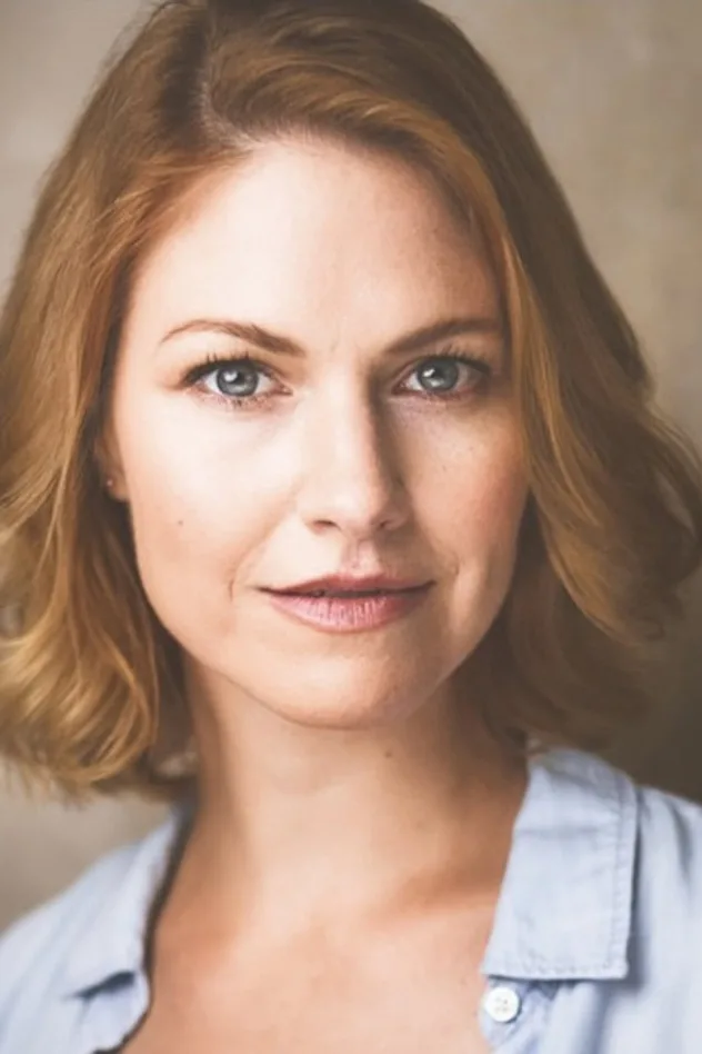 Kate MacCluggage fotoğrafı