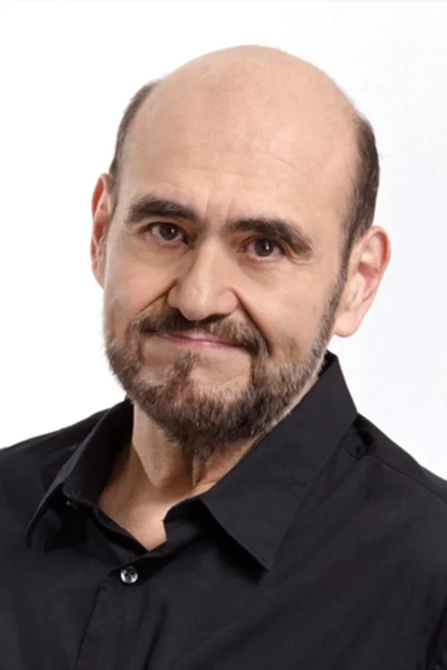 Edgar Vivar fotoğrafı