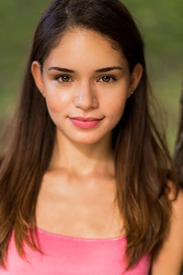 Kristen Solis fotoğrafı