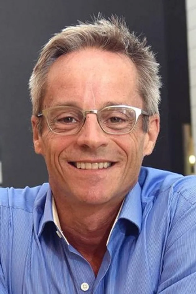 Mitchell Anderson fotoğrafı