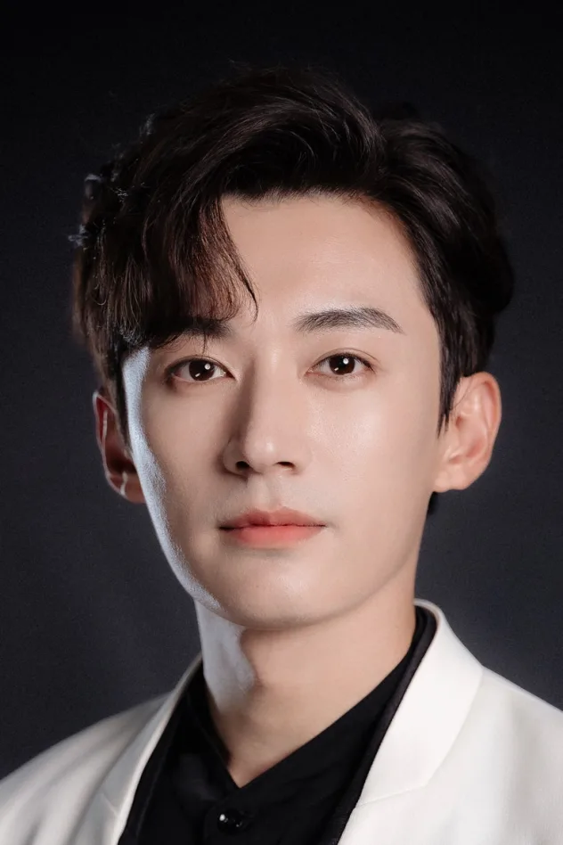 Liu Xueyi fotoğrafı