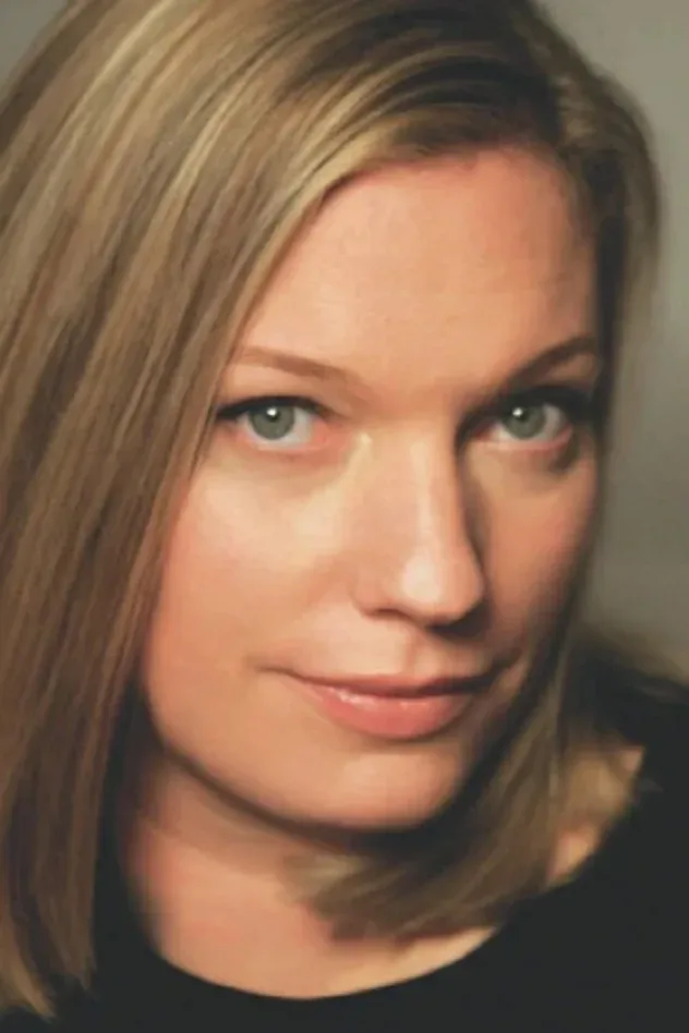 Обложка для Sarah Dunn
