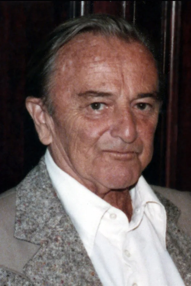 George Sherman fotoğrafı