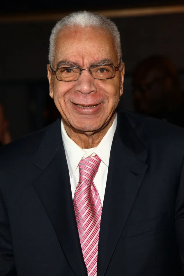 Earle Hyman fotoğrafı