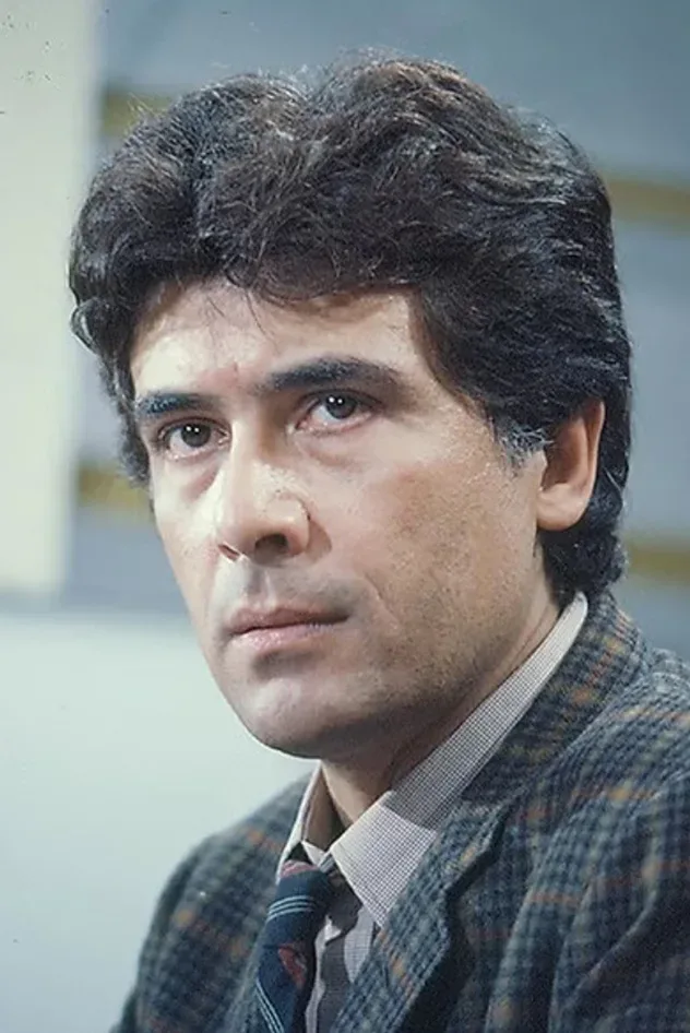 Cover image for Paulo Figueiredo