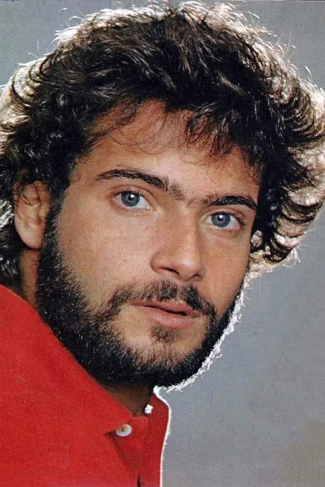 Lauro Corona fotoğrafı