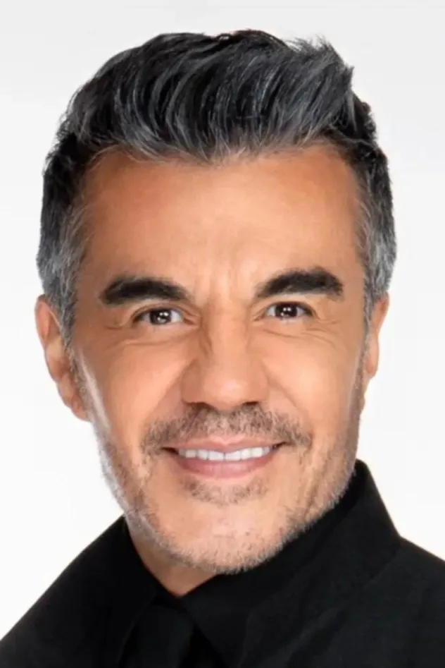 Adrián Uribe fotoğrafı